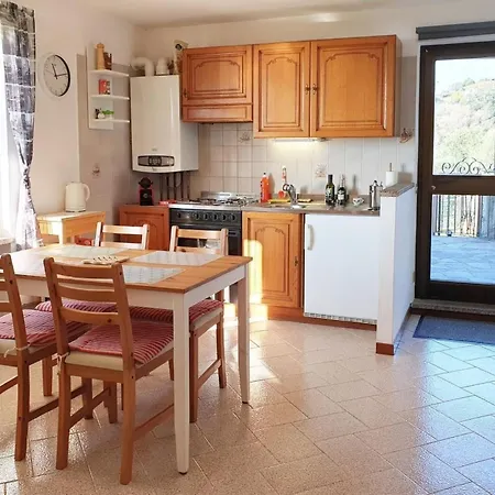 Lägenhet In Varazze Mit Garten Und Parkplatz By Interhome