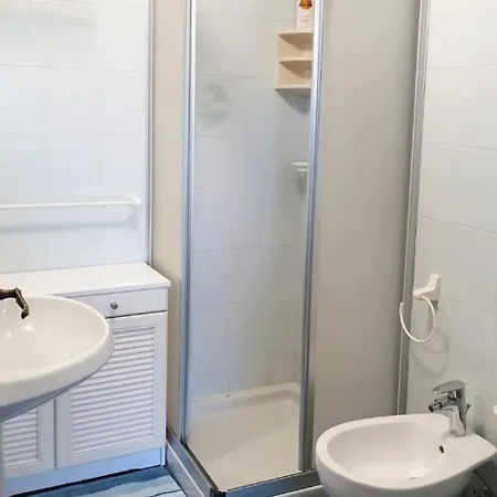 Apartman In Mit Garten Und Parkplatz By Interhome Varazze
